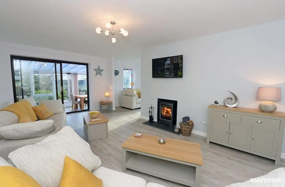 S r M r - Log Burner Peaceful Cottage Dog Friendly - Oda
