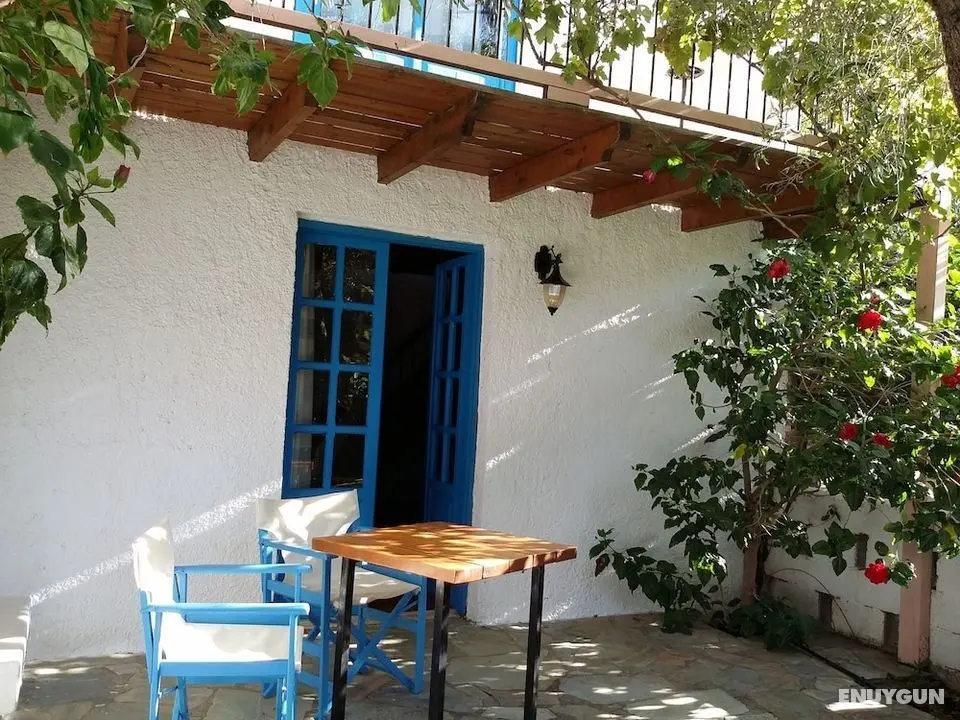S West Crete Cottage - Dış Mekan