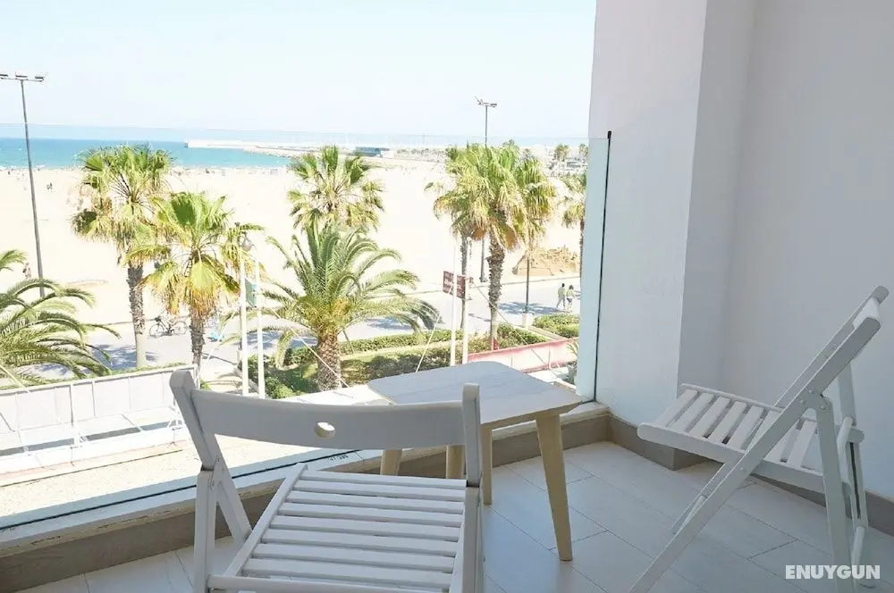 Hotel Sabbia by Gabbeach - Oda Düzeni