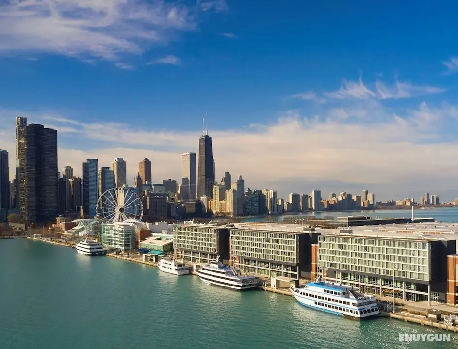 Sable at Navy Pier Chicago, Curio Collection by Hilton - Öne Çıkan Resim