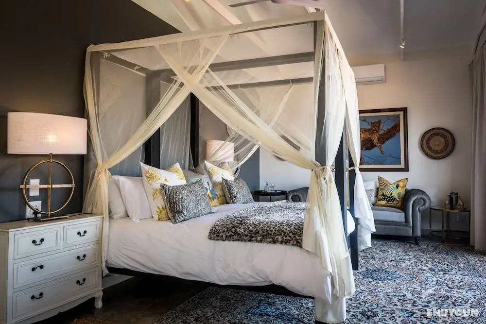Safari Moon Luxury Bush Lodge - Öne Çıkan Resim