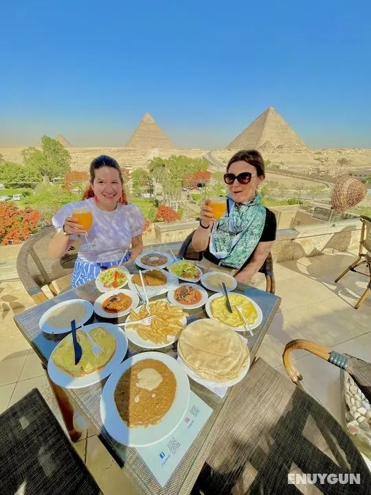 Sahara Pyramids Inn - Öne Çıkan Resim