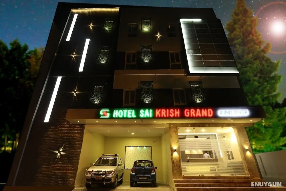 Hotel Sai Krish Grand - Dış Mekan