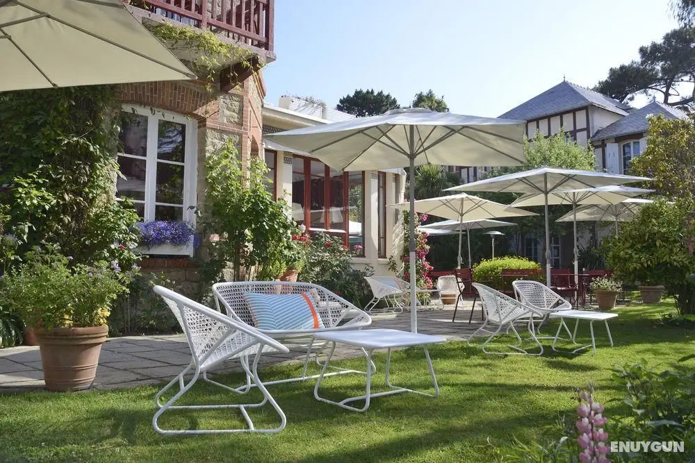 Hotel Saint Christophe - Genel