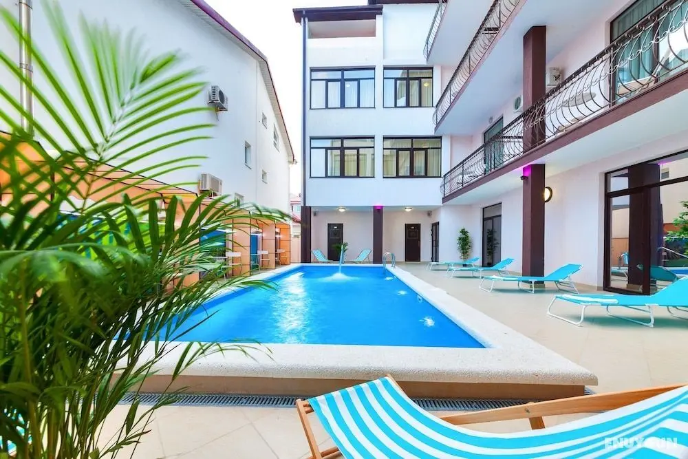 Salvadore Holiday Hotel & Aqua-zone Gelendzhik - Öne Çıkan Resim