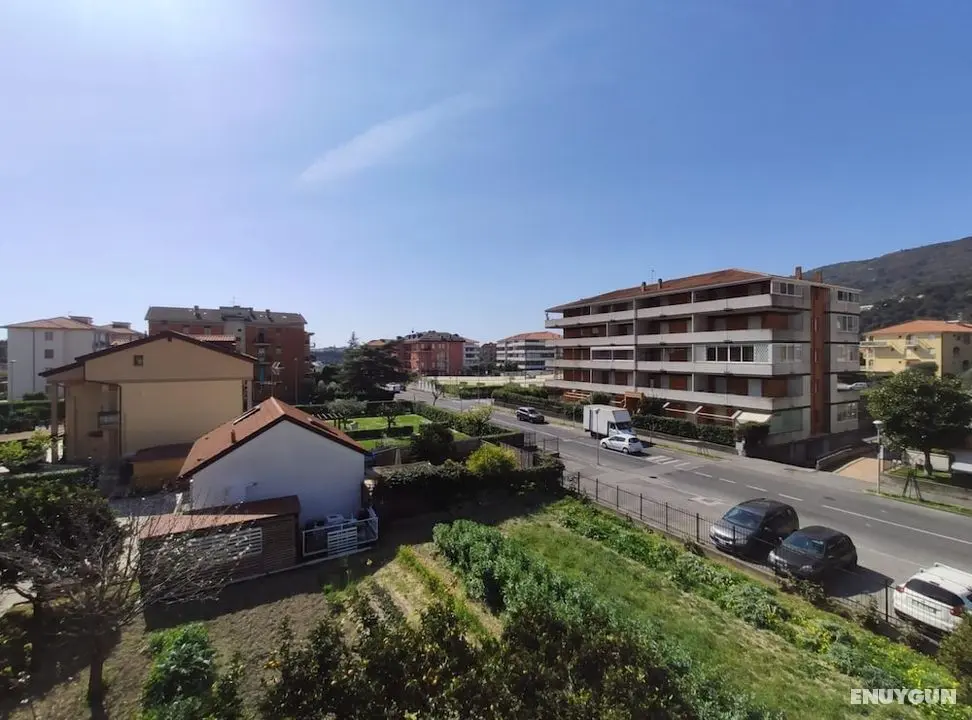 San Lazzaro 81 Quadrilocale - Oda