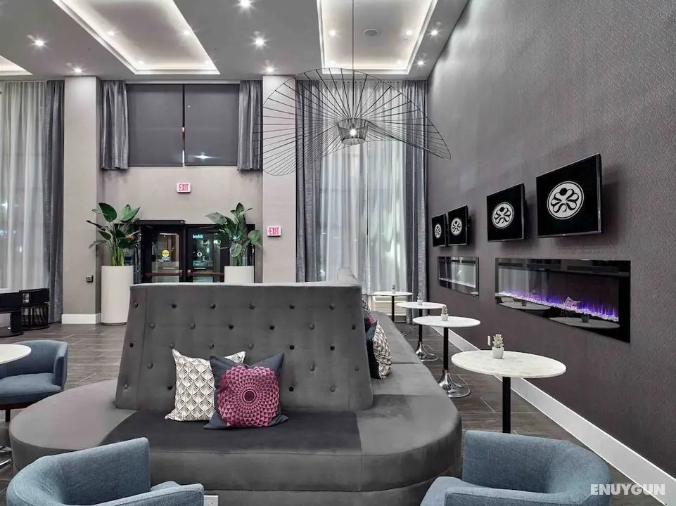 Sandman Signature Plano - Frisco Hotel - Lobi