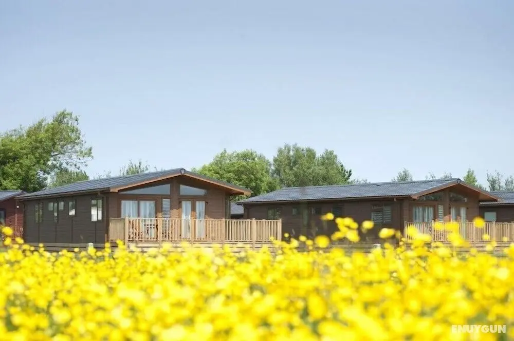 Sandy Meadows Lodge Park - Öne Çıkan Resim