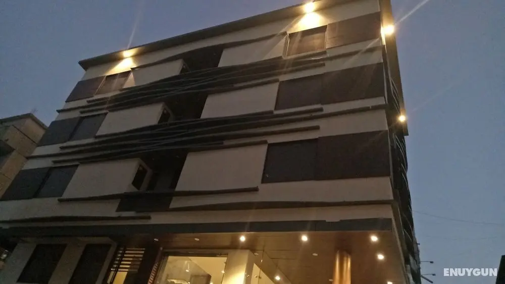 Hotel Sangat Regency - Dış Mekanlar