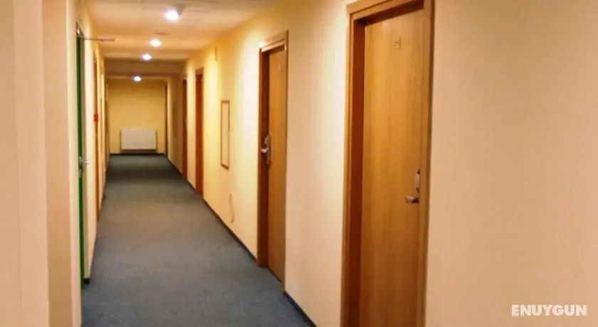 Sangate Hotel Airport - Genel