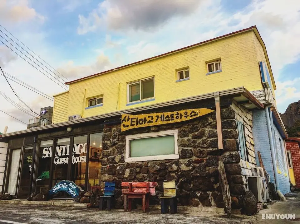 Santiago Guesthouse Seongsan - Hostel - Dış Mekan