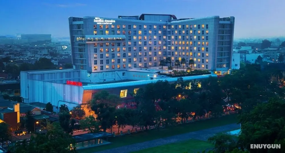 Santika Premiere Dyandra Hotel & Convention - Medan - CHSE Certified - Öne Çıkan Resim