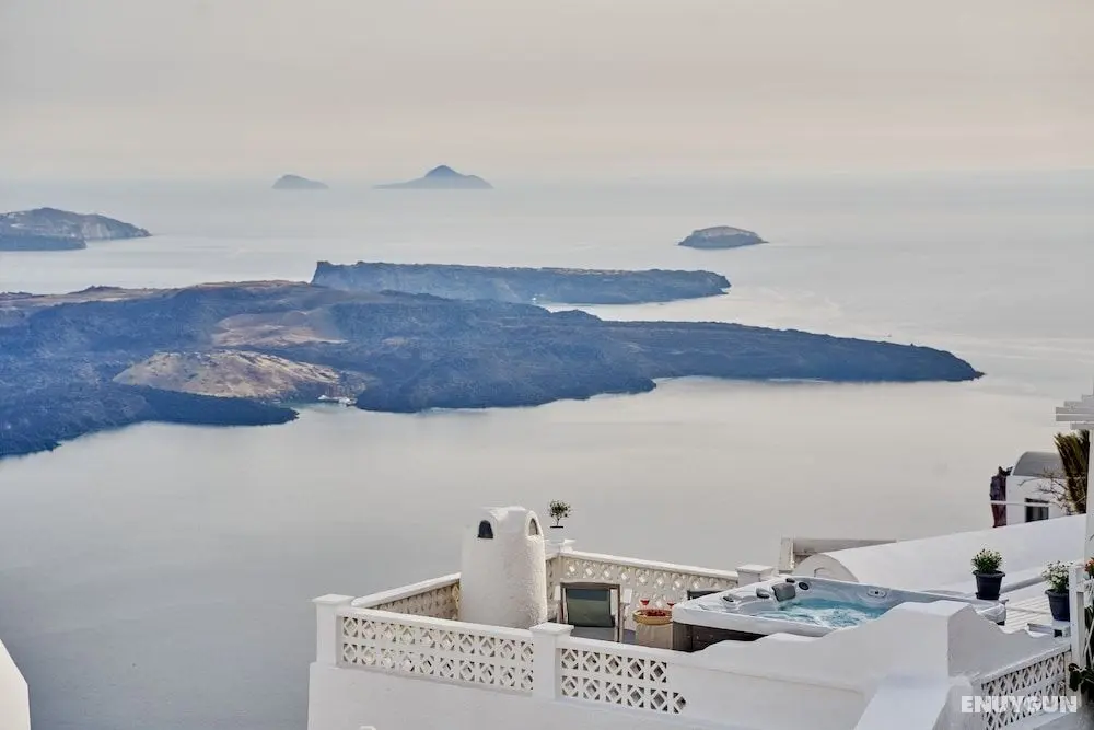 Santorini Mansion at Imerovigli - Öne Çıkan Resim