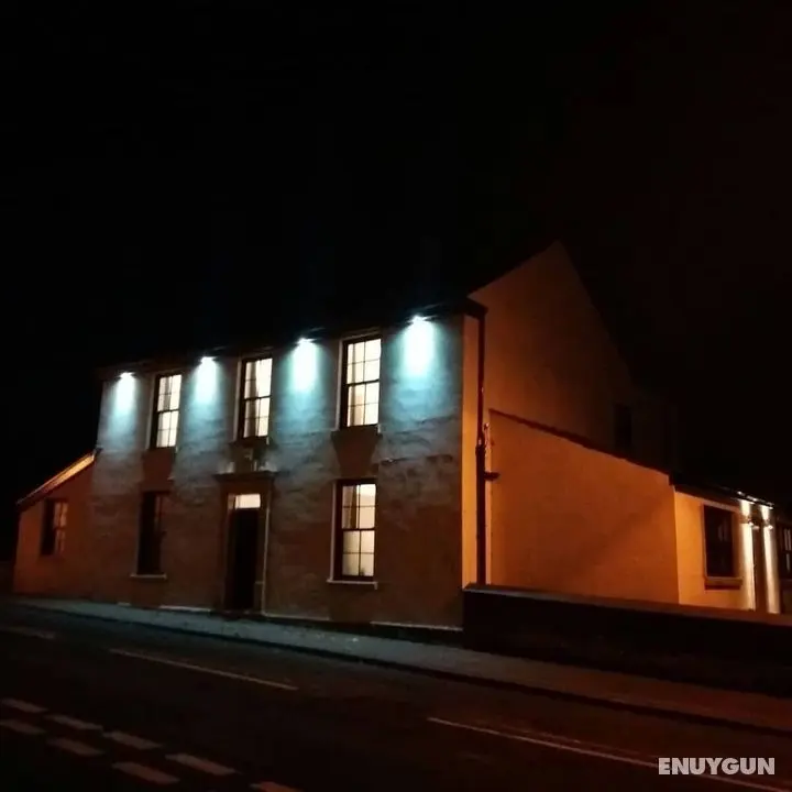 Saracens House Bed & Breakfast - Dış Mekan