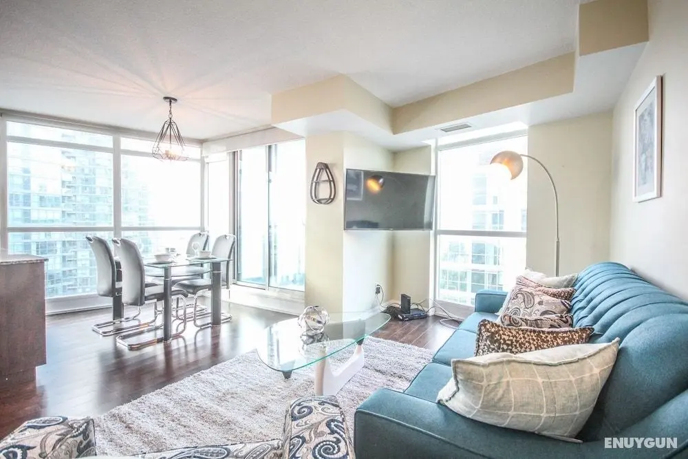 Sarkar Suites - Fort York Blvd - Öne Çıkan Resim