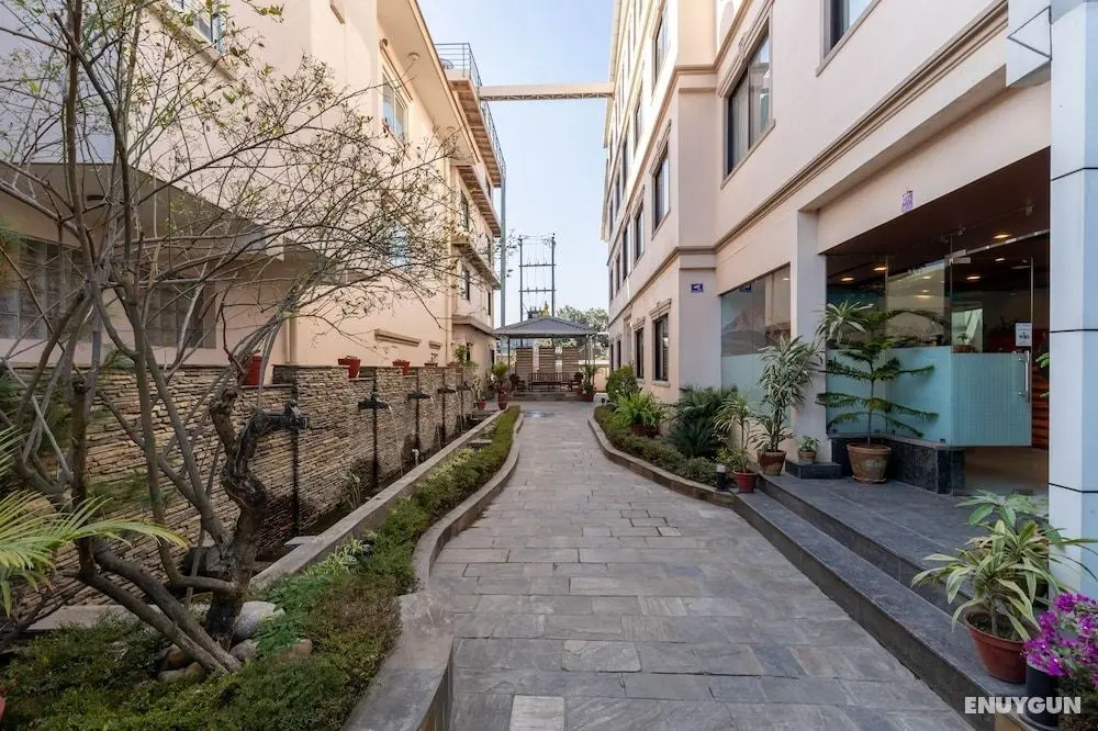 Sarovar Residency Serviced Apartment Hotel - Öne Çıkan Resim