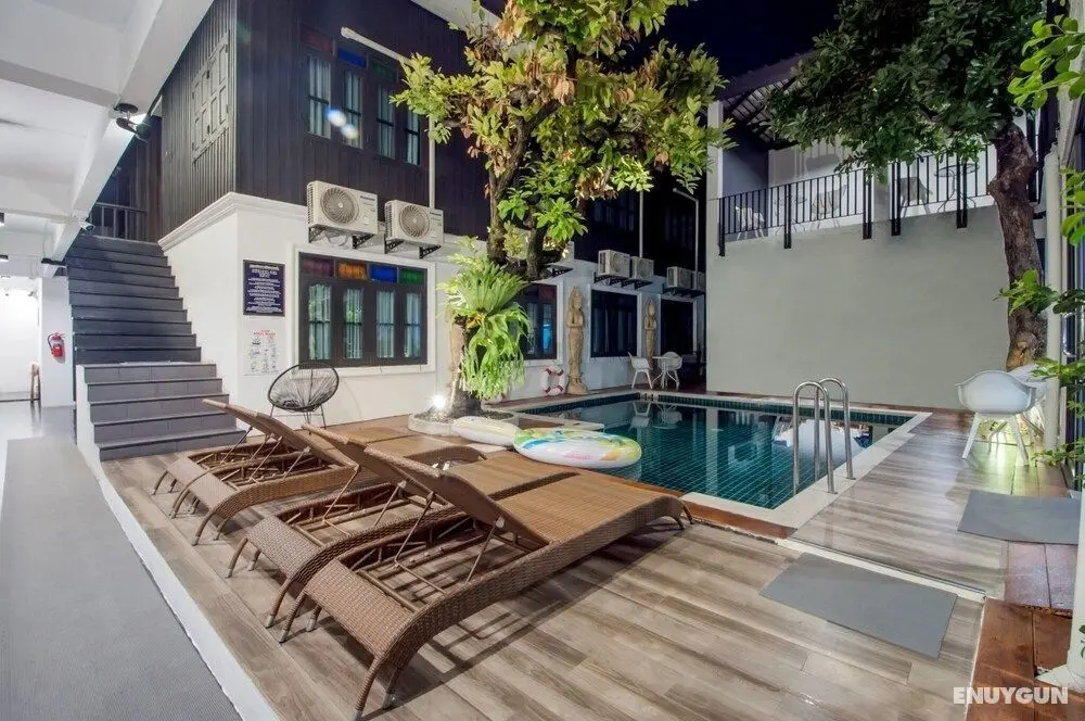 Sathu Hotel - Dış Mekanlar