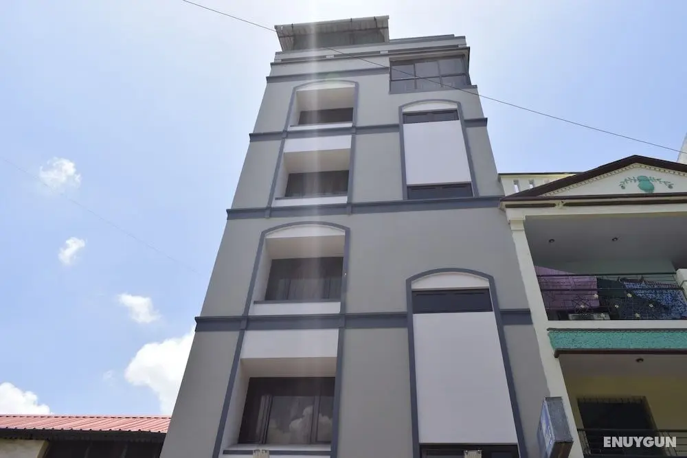 Sathya Residency - Dış Mekan