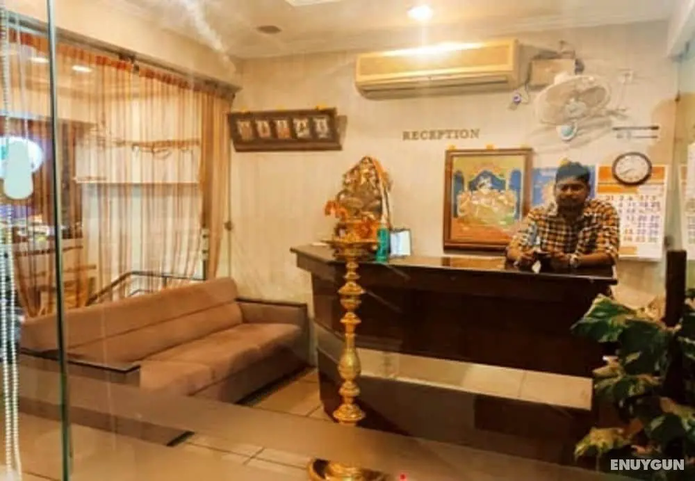 Sathya Residency - Lobi