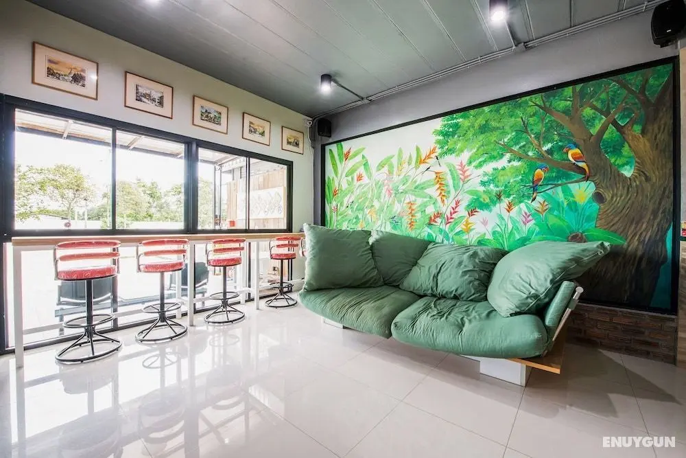 Sattahip 9 Boutique Hotel - Lobi