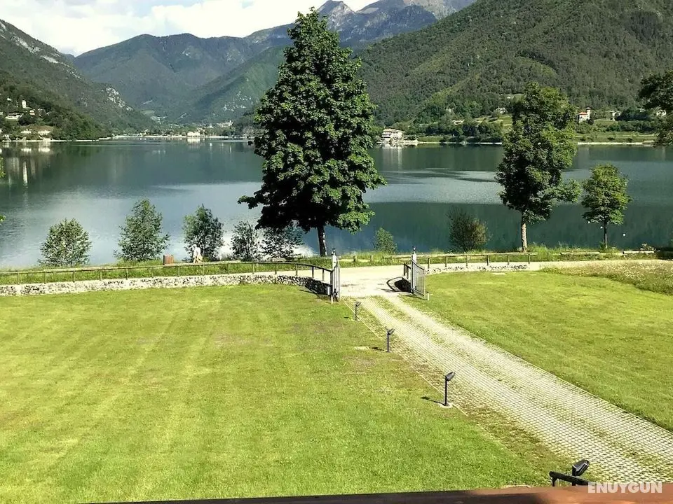 Scenic Holiday Home in Ledro near Spiggia Besta Lido - Dış Mekanlar