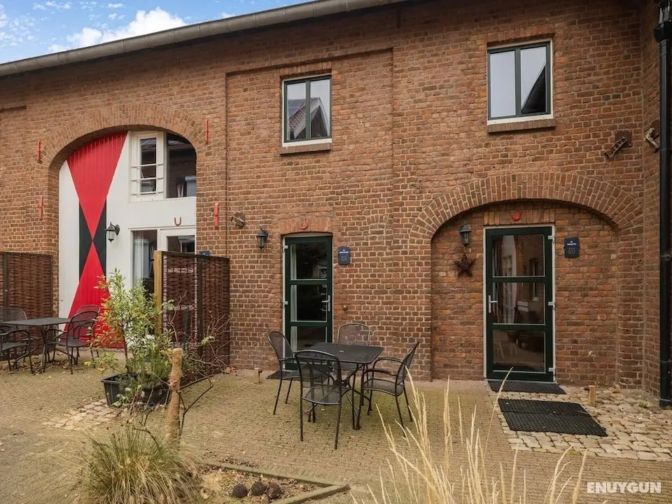 Scenic Holiday Home in Vijlen With Garden - Öne Çıkan Resim