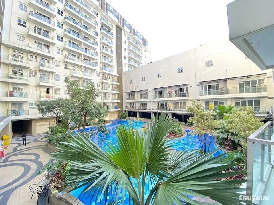 Scenic & Stylish 1BR at Gateway Pasteur Apartment - Dış Mekan