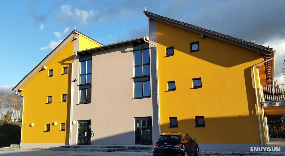 Schäfer Boardinghouse - Öne Çıkan Resim