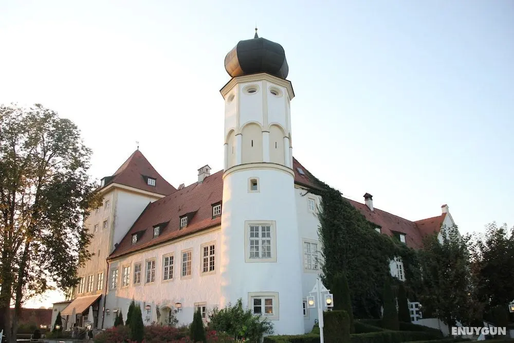Schlosshotel Neufahrn - Öne Çıkan Resim