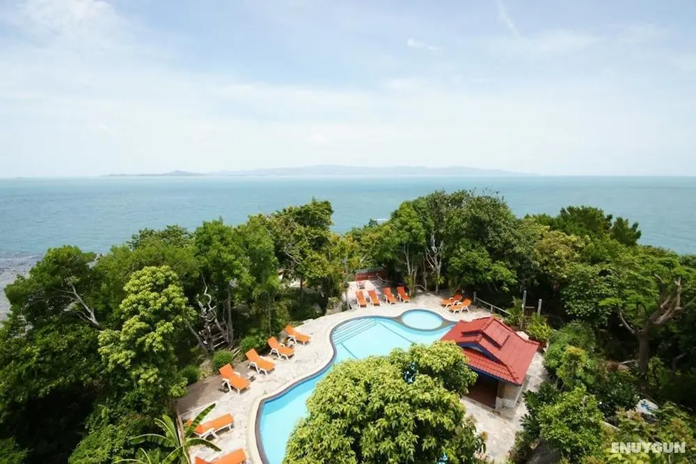 Sea Breeze Backpacker Hostel - Adults Only - Dış Mekan