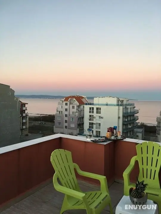 Sea Breeze Pomorie - Öne Çıkan Resim