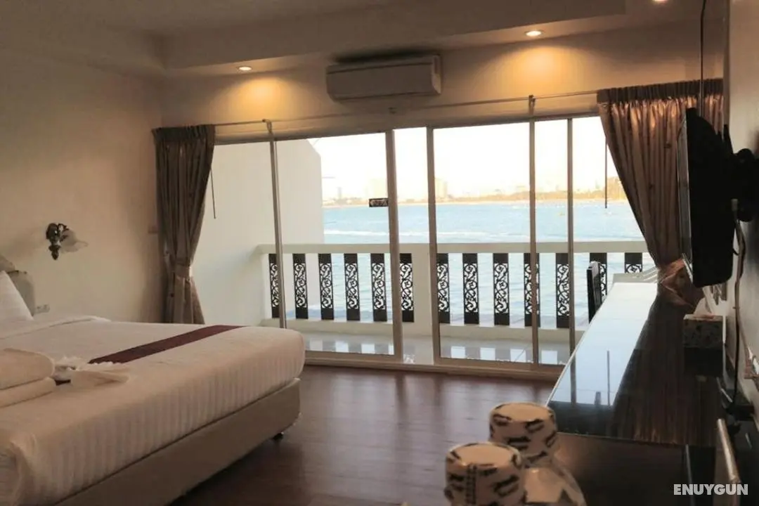 AT SEA RESIDENCE - Öne Çıkan Resim