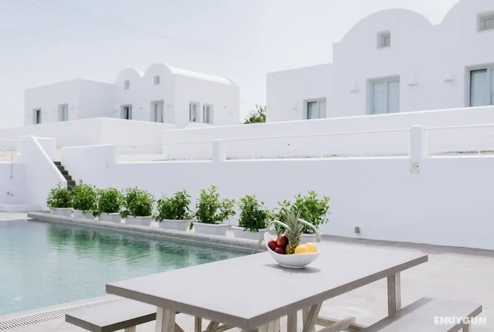Sea and Sand Luxury Villas - Havuz
