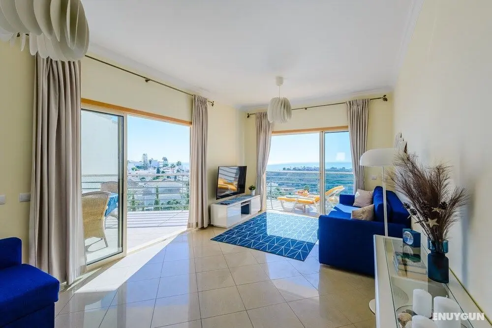 Sea view Apartment with 3 spacious Terraces & 2 Swimming pools - Öne Çıkan Resim