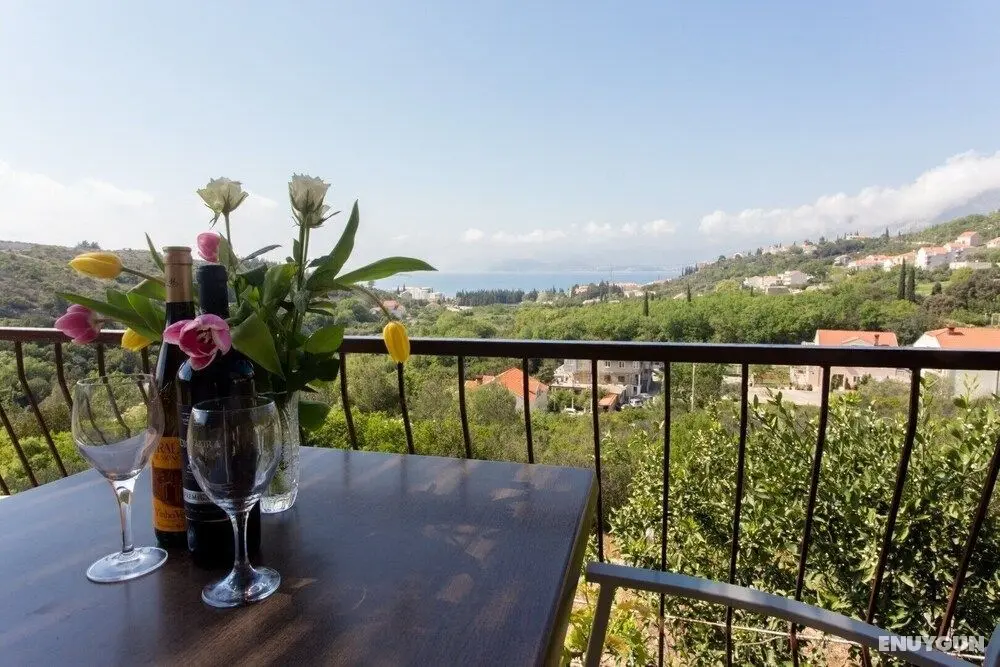 Sea View Apartments Pink & Floyd - Dış Mekan