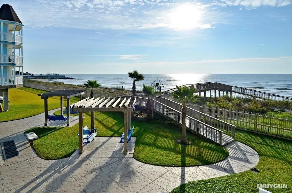 Seascape 2114 in Galveston - Oda