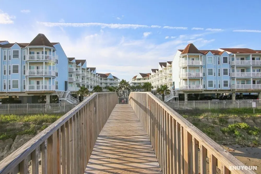 Seascape 2118 in Galveston - Oda