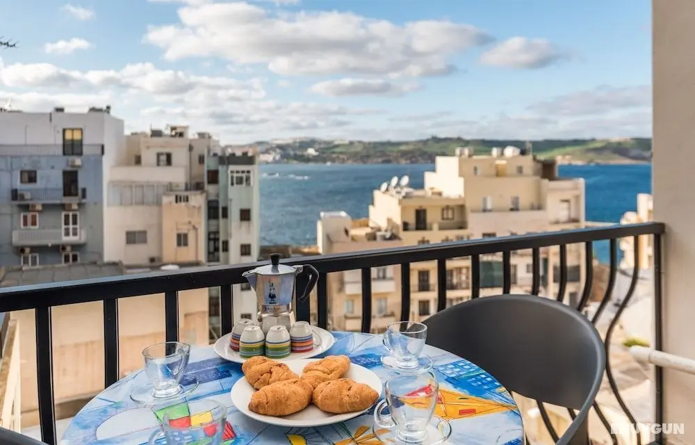 Seashells Self Catering Apartment by Getaways Malta - Öne Çıkan Resim