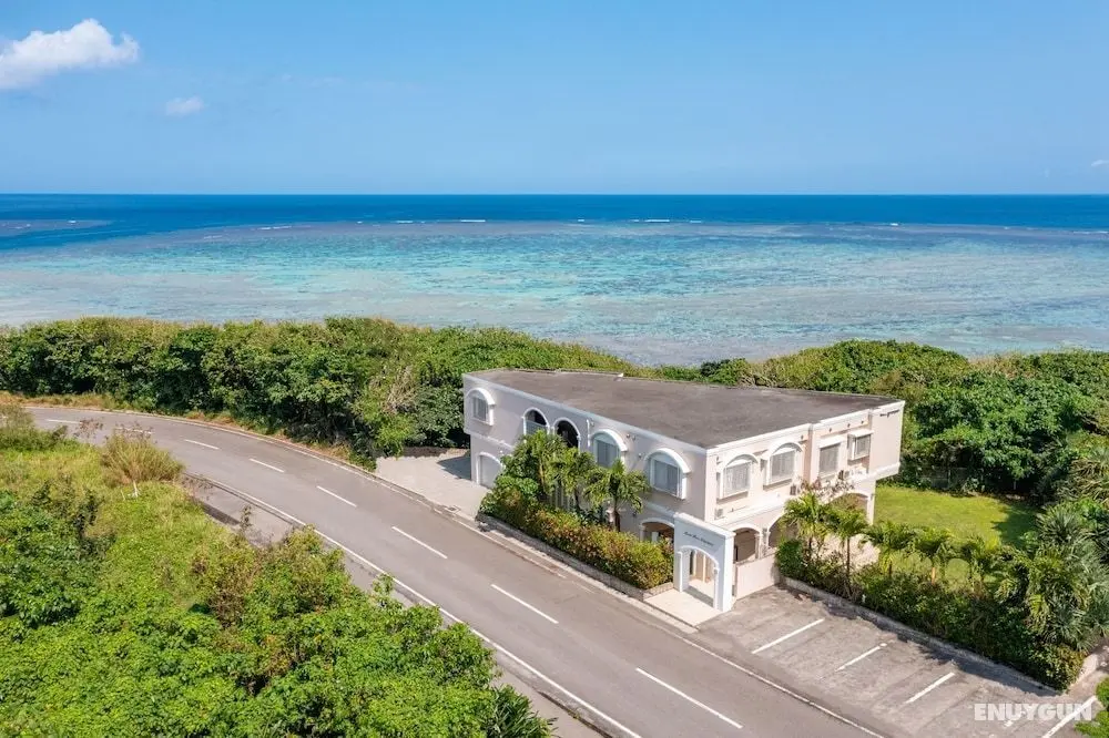 Seaside KLATCH -Villa & Sauna- - Dış Mekan