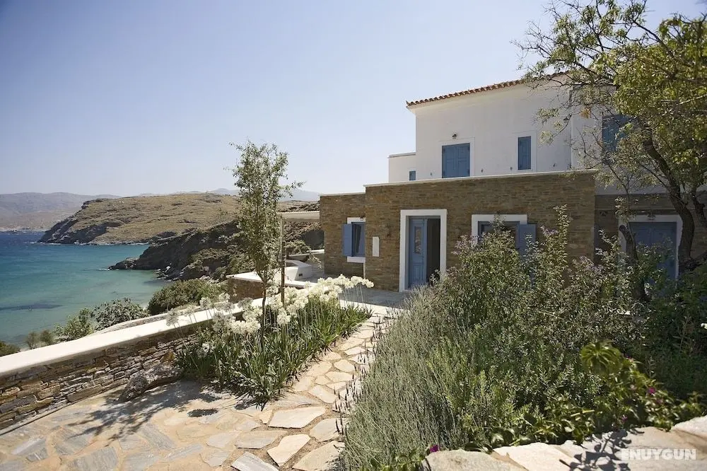 Seaside luxury villa by VillaRentalsgr - Öne Çıkan Resim