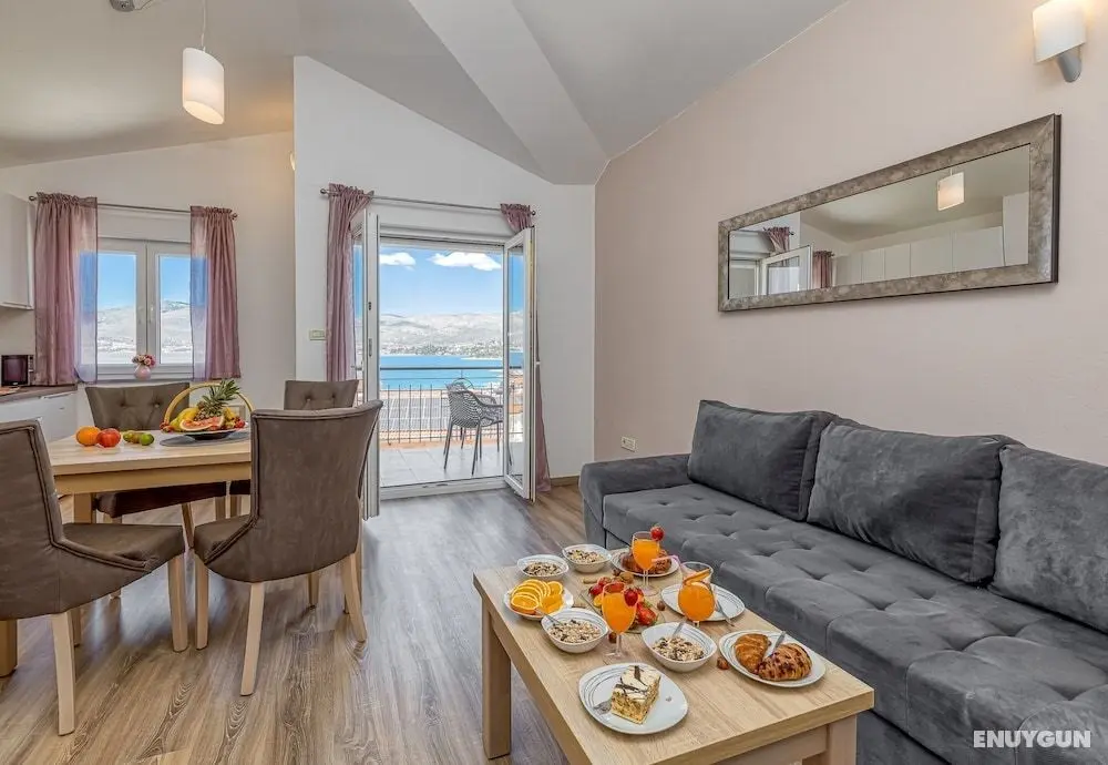 Seaview Apartment Mihaela - Öne Çıkan Resim