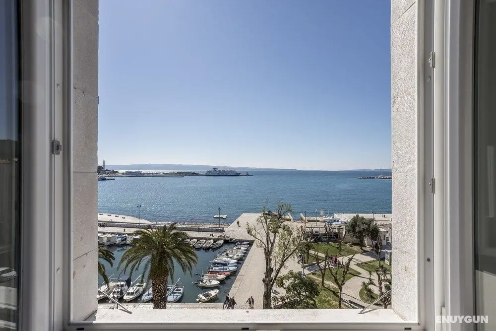 Seaview Luxury Retreat - Oda Manzaraları