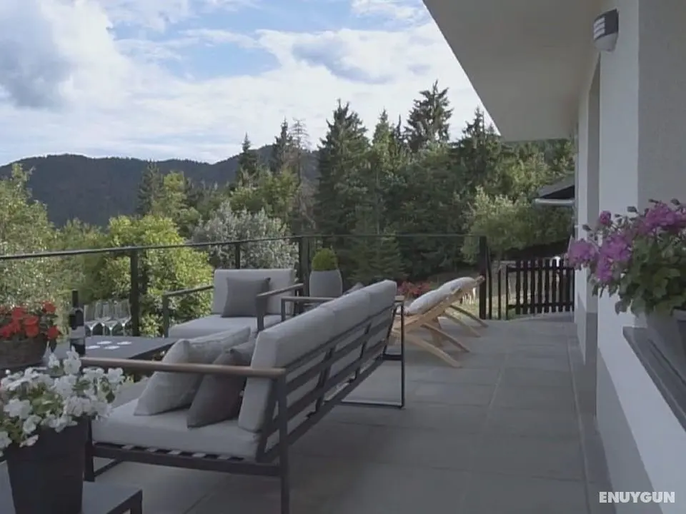 Secluded Holiday Home with Hot Tub in Kozji Vrh - Oda Düzeni