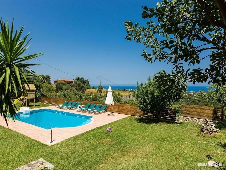 Secluded Villa w Private Pool, Children Play Area, Pool Table, BBQ & Sea Views - Öne Çıkan Resim