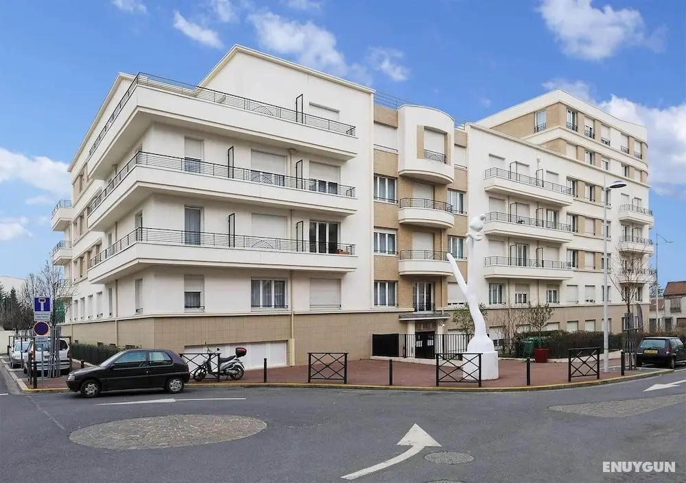 Séjours & Affaires Paris Nanterre - Dış Mekan