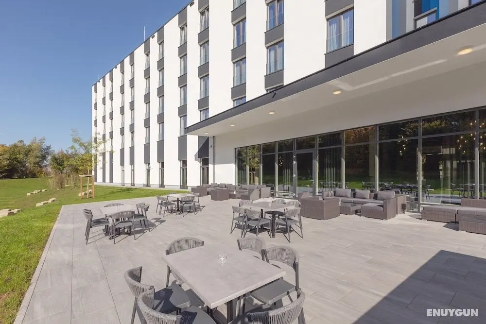 Select Hotel Augsburg - Dış Mekanlar