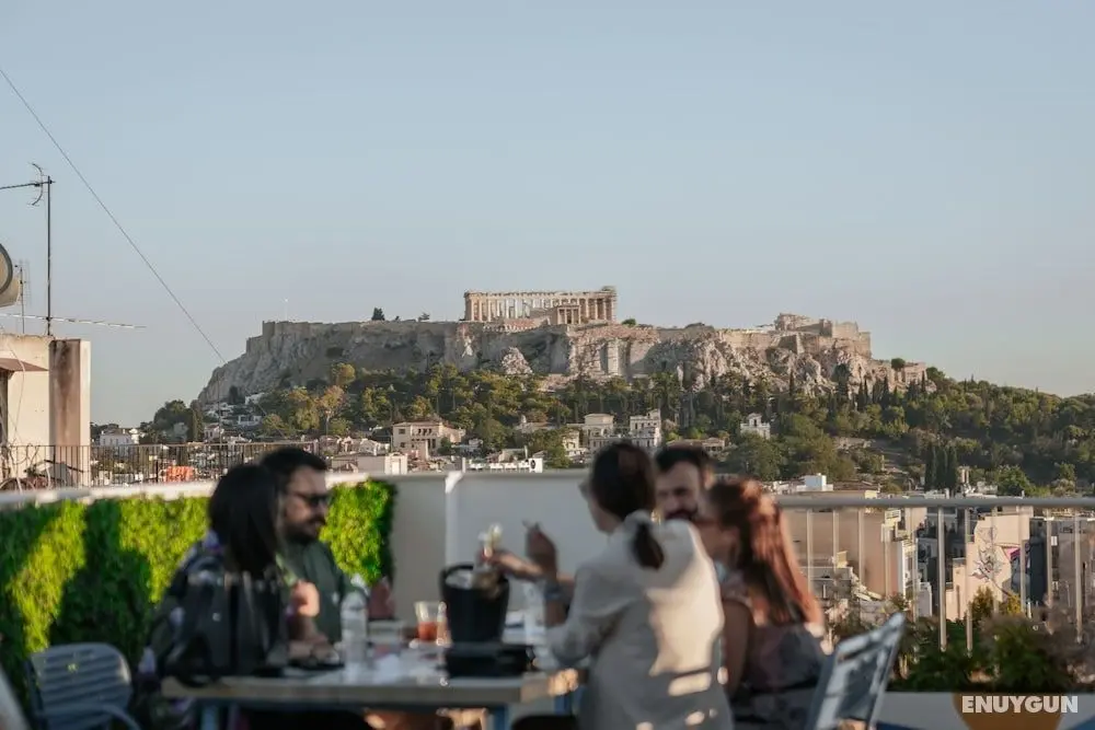 Selina Athens Theatrou - Hostel - Dış Mekan