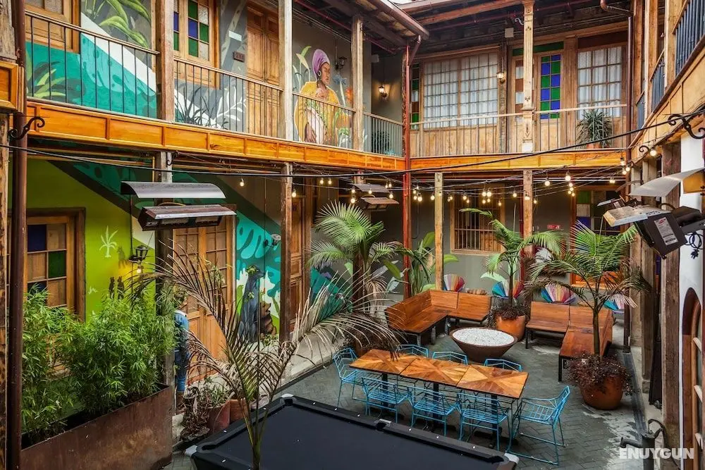 Selina La Candelaria Bogota - Öne Çıkan Resim