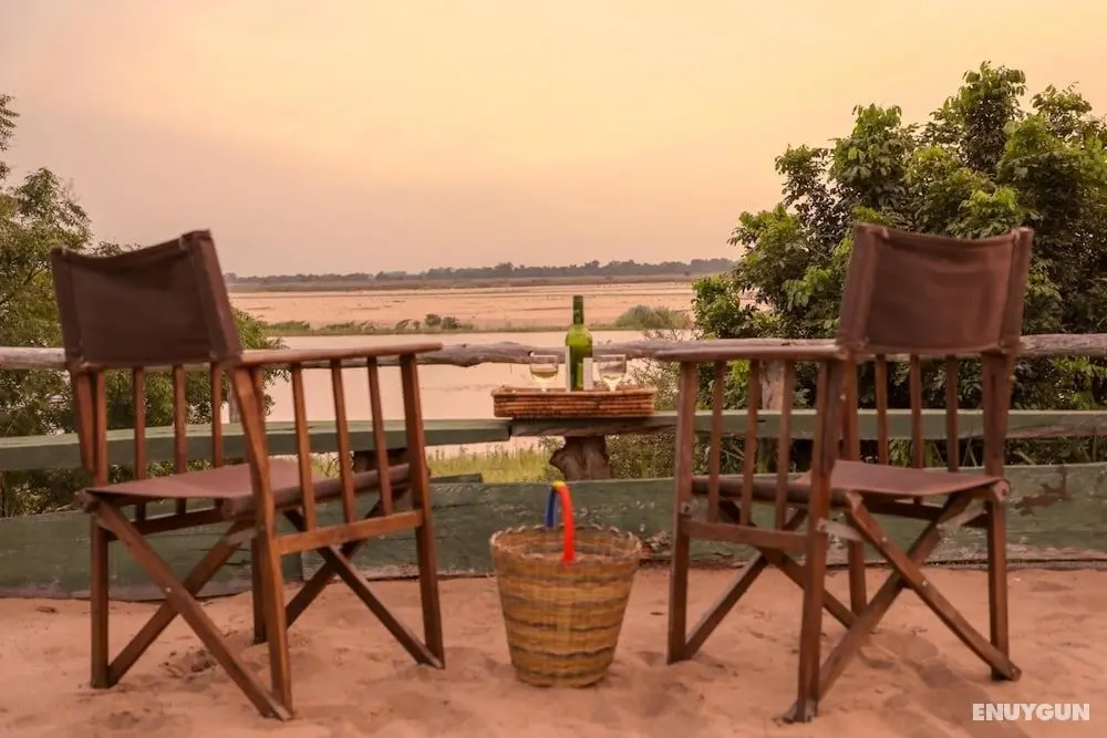 Selous Butembo Tented Lodge Lotus - Oda Düzeni