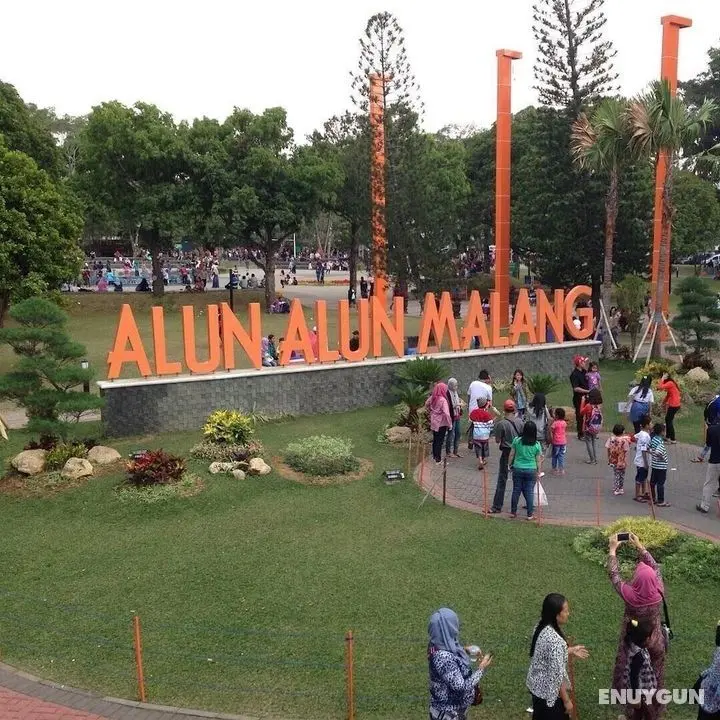 Semeru Hostel Malang - Adults Only - İlgi Noktası